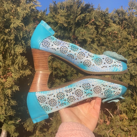 L’Artiste by Spring Step Carmelita Blue Leather Floral Pump Heel Women’s Size 41 - Picture 8 of 11